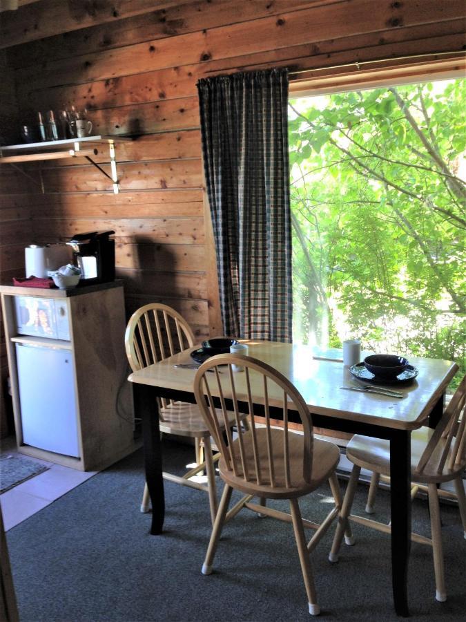 Homer Floatplane Lodge Екстериор снимка